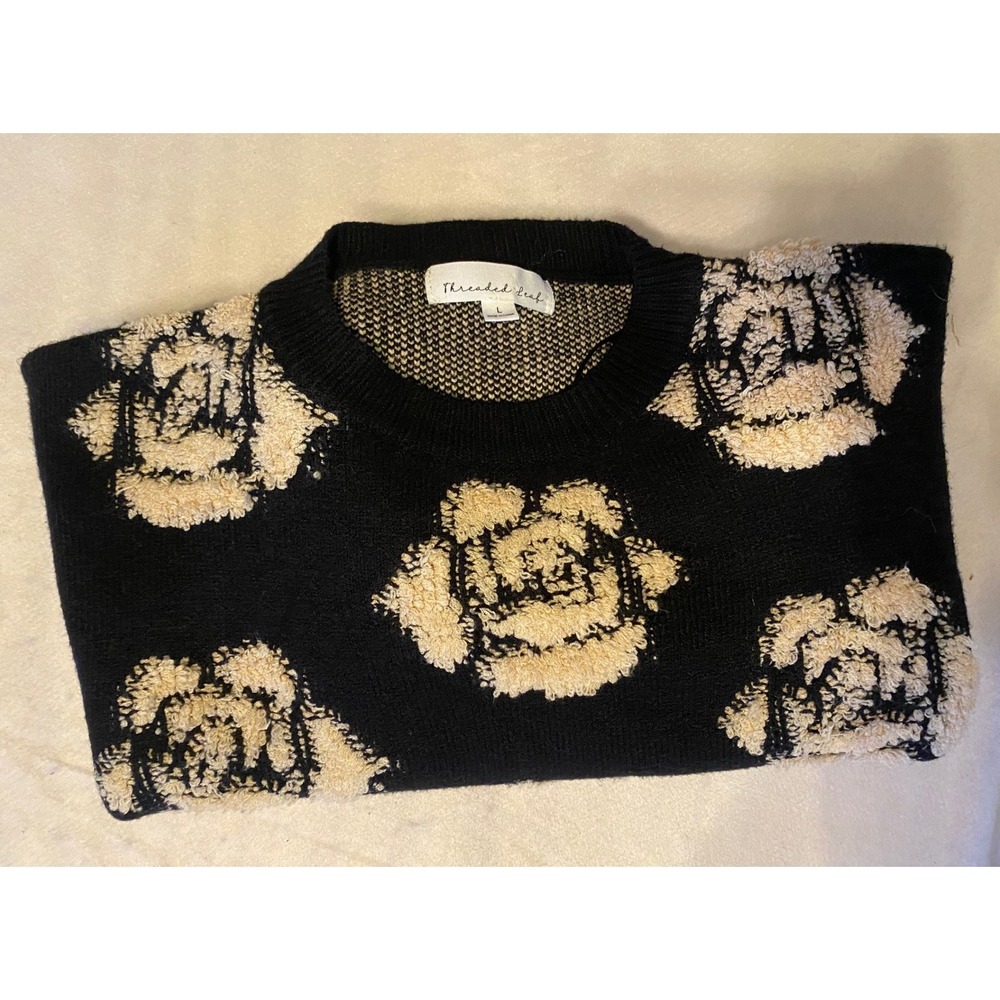 Threaded Leaf Black Rose‎ Knit Sweater Women's Size L Cozy Textured Floral